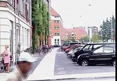 Schwarzer Kerl in Sonnenbrille rammt kostenlos porno herunterladen weißes jugendlich
