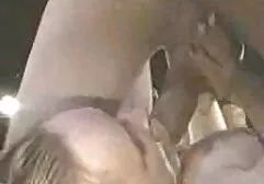 Super süß Brown deutsche sex filme Eyed 18 Yo Teen spielt mit ihrer Muschi