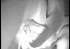Sexy hartkor sex Brünette zeigt Hot Bod vor der Kamera